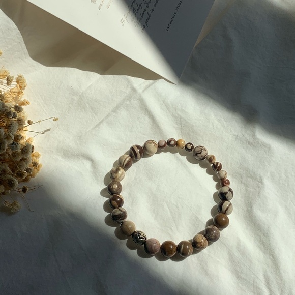 NEW Rap Stone Bracelet - Picture 1 of 5